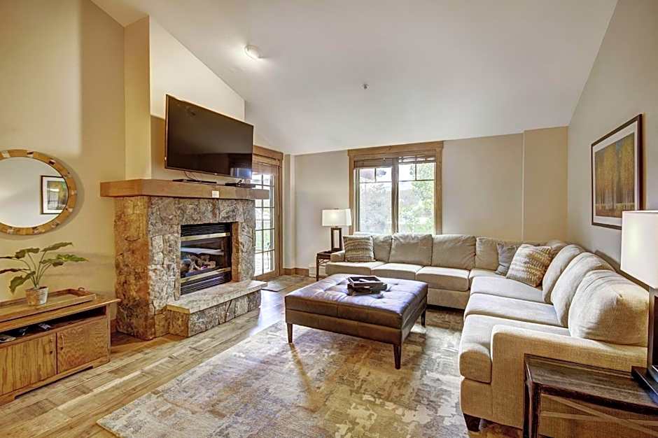 Mountain Thunder Lodge