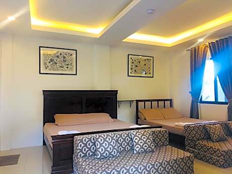 Family Room with Sea View