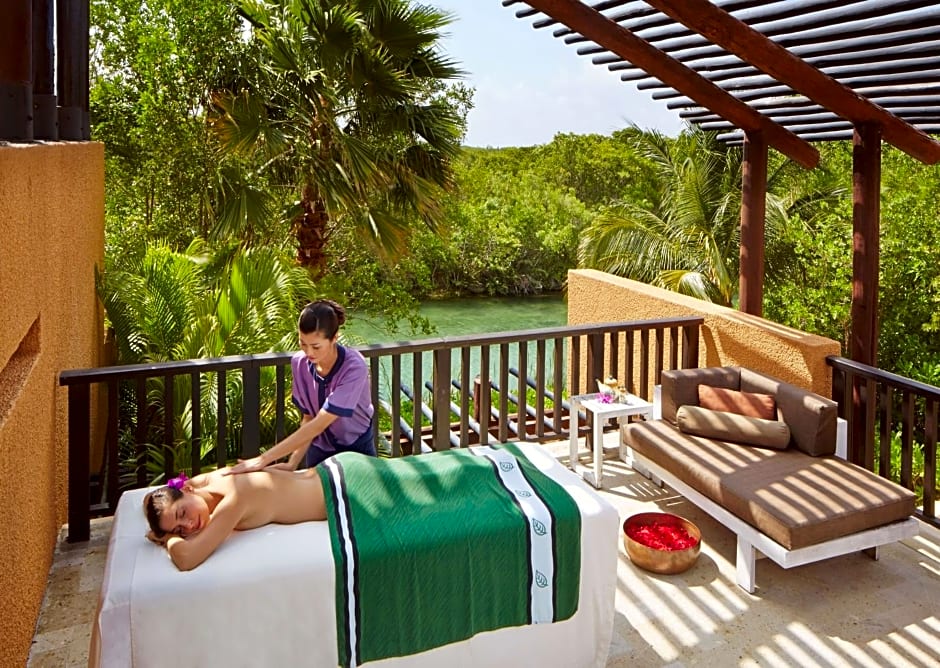 Banyan Tree Mayakoba