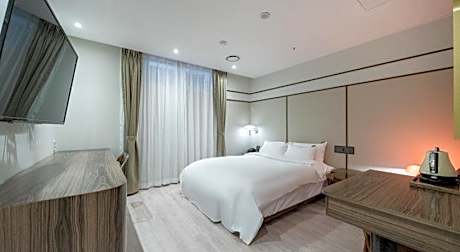 Ansan Hotel Label