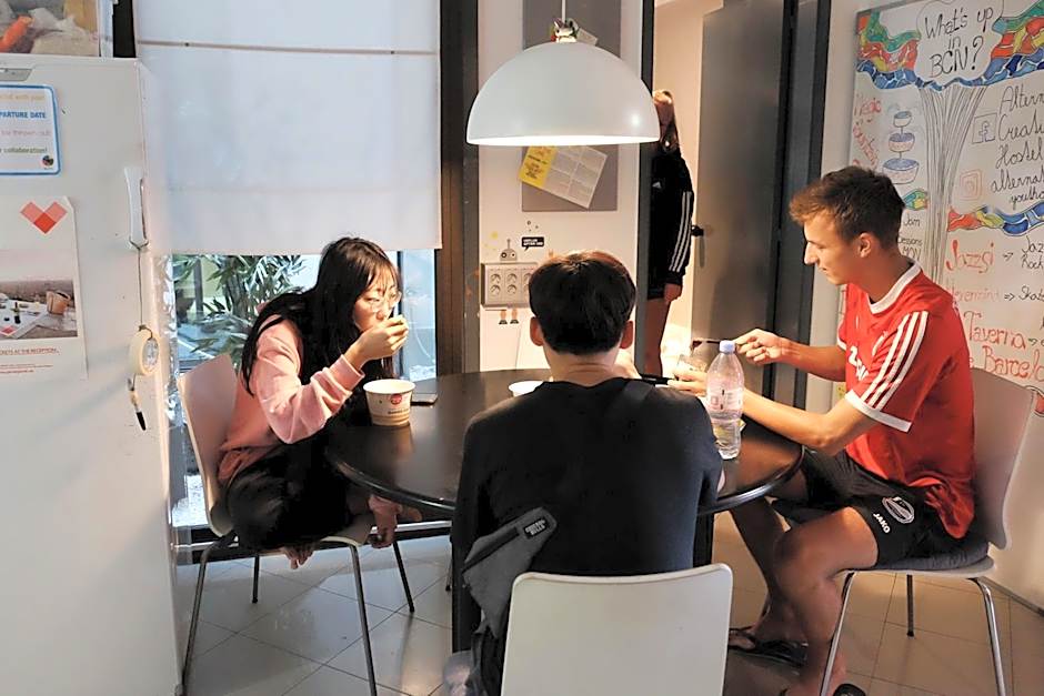 Alternative Creative Youth Hostel Barcelona