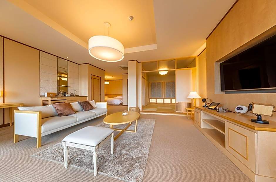 Katakura Silk Hotel