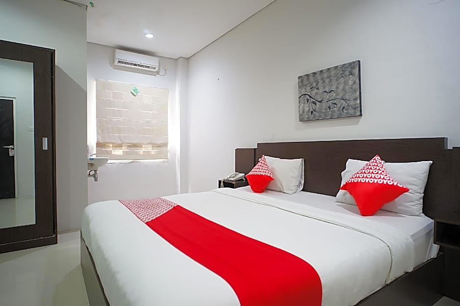 OYO 1477 Athar 88 Hotel