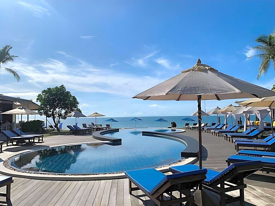 KC Beach Club & Pool Villas