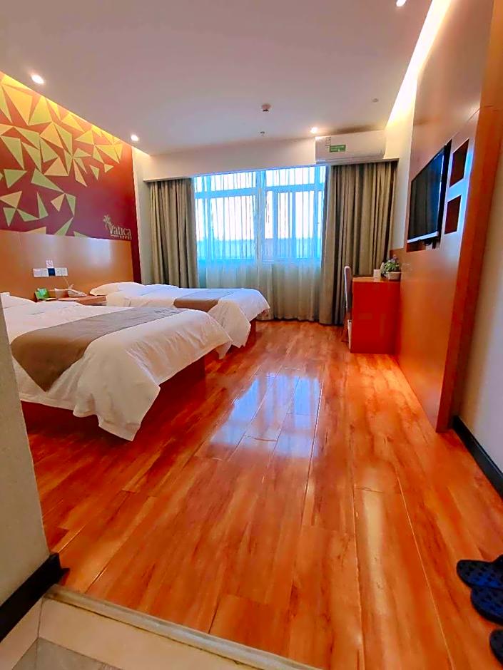 Vatica Jieshou City New Passenger Transport Center Hotel
