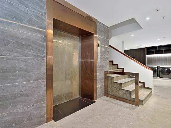 New Beijing Hotel (Guangzhou Sun Yat Sen Memorial Hospital Yide Road Subway Station)