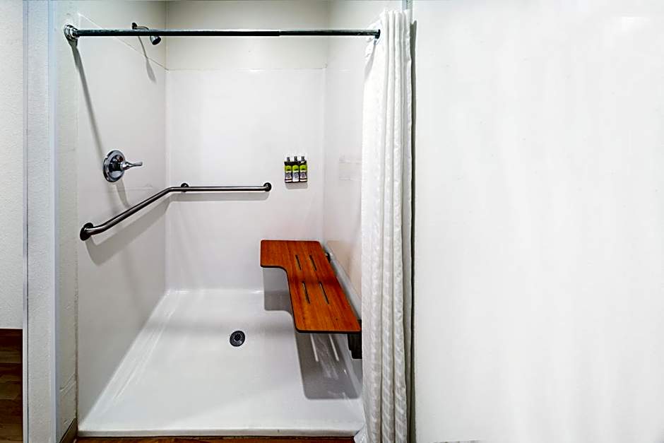 Candlewood Suites Muskogee By IHG