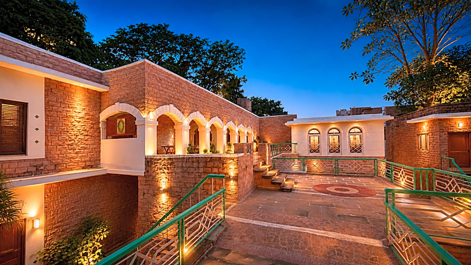 Hotel Inn Season – Art Deco Heritage Hotel in Jodhpur