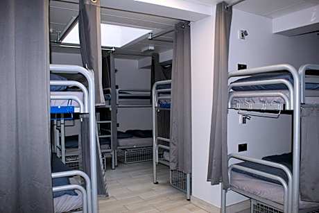 1 Bed in a 34 Bed Mixed Dormitory Room
