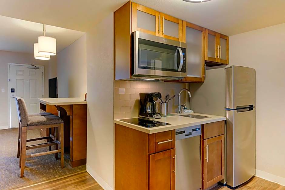 Staybridge Suites - Orlando Royale Parc Suites By IHG