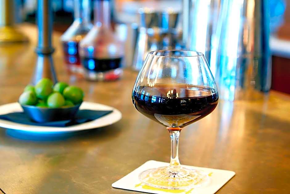 University Arms, Autograph Collection