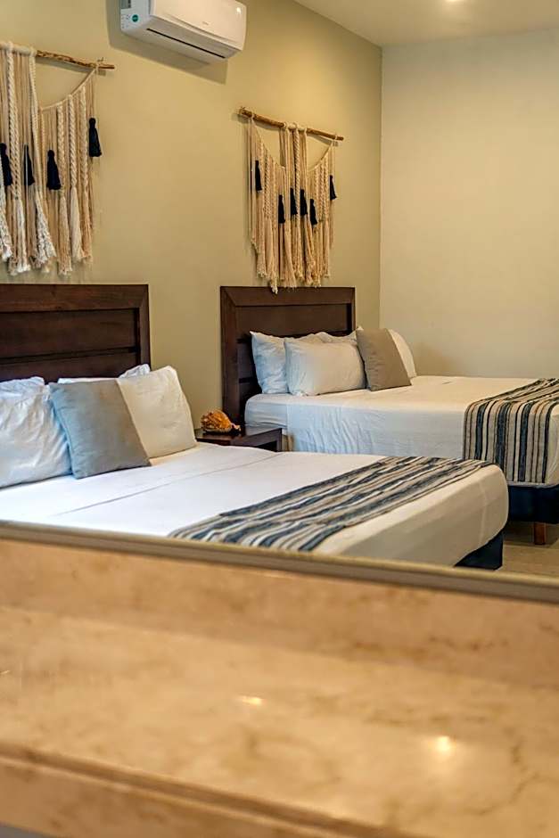 PROGRESO BEACH HOUSE 284