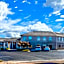 Econo Lodge Inn & Suites