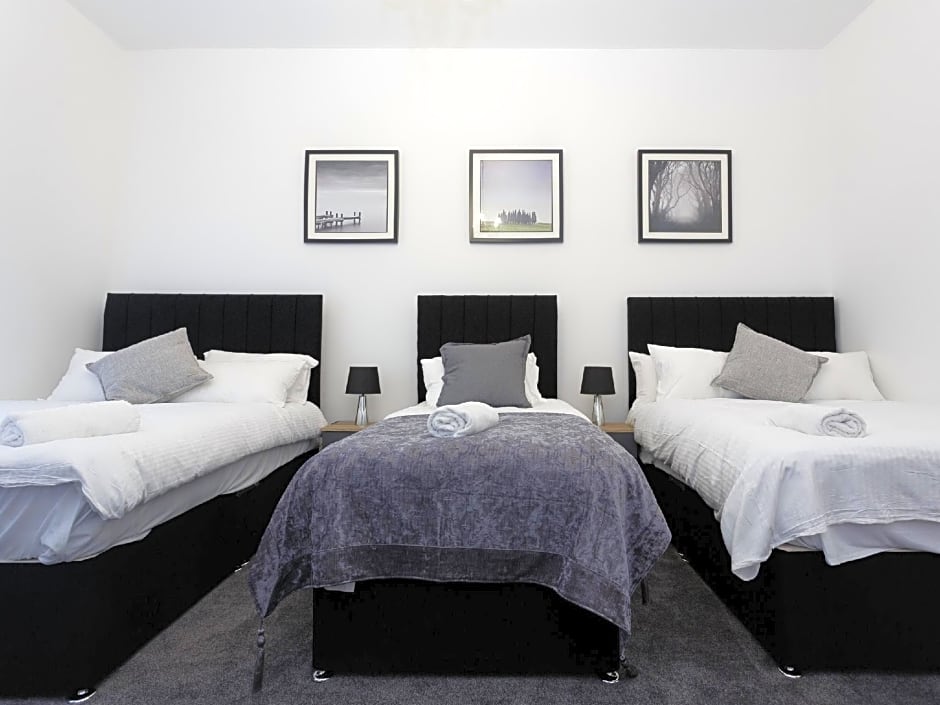 Live in Leeds Greenhill Bungalows