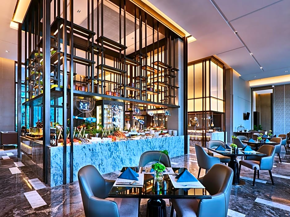 Crowne Plaza Wuxi Lake View, an IHG Hotel