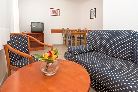 Economy Apartment (2+2)