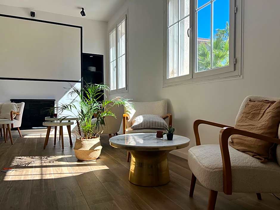 Adonis Sanary Grand Hôtel des Bains