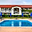 Quinta Dorada Hotel & Suites