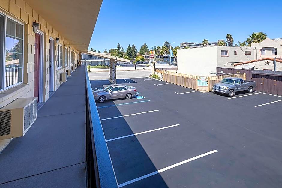 Islander Motel Santa Cruz CA