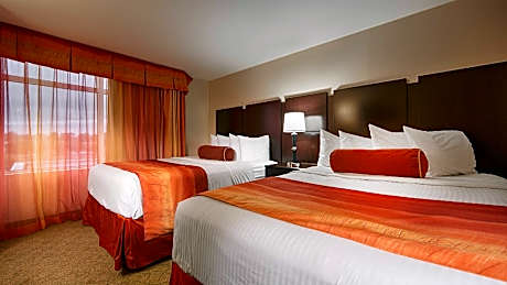 SUITE-2 QUEEN BEDS,NSMK,HI SPEED,MICRFG,DESK,LCD TV,SOFABD,FULL BREAKFAST