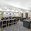 Holiday Inn Express Hotel & Suites - Woodstock By IHG