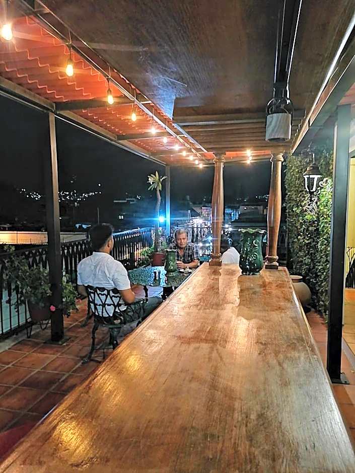 Hotel Casa Guiv