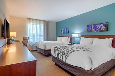Queen Room with Two Queen Beds - Non-Smoking