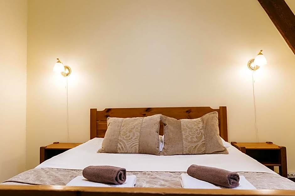 Jaunmoku Palace Complex Hotel