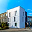 4 SMART HOTEL