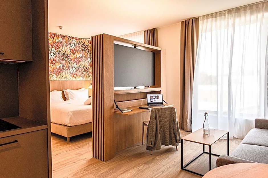 Junior Suite — 15 fotoğraftan 1. fotoğraf