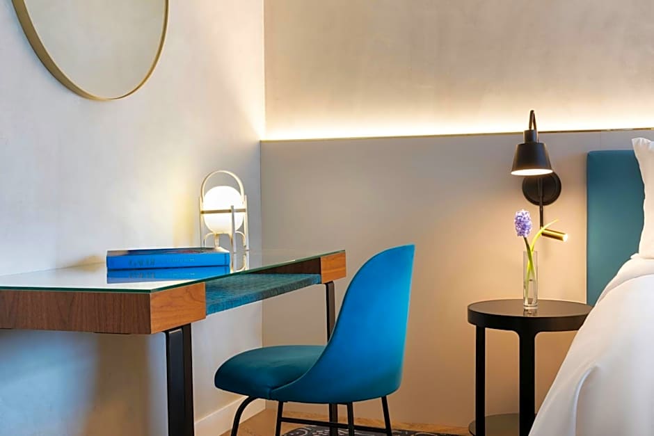 Renaissance by Marriott Barcelona Hotel