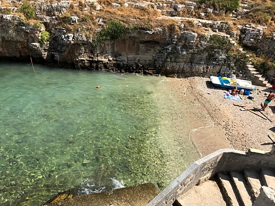 Amare Il Mare – Polignano a Mare, LA