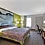 Super 8 by Wyndham Gainesville