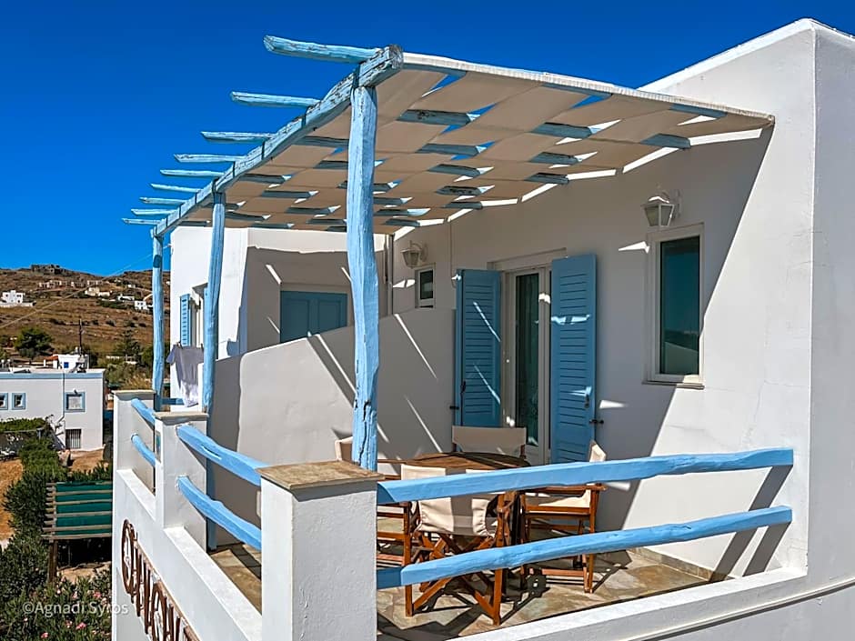 Agnadi Syros Beachfront Studios & Rooms