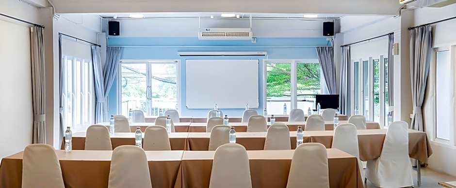 Talay Hotel & Villa