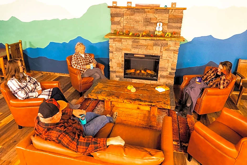 Pintler's Portal Hostel