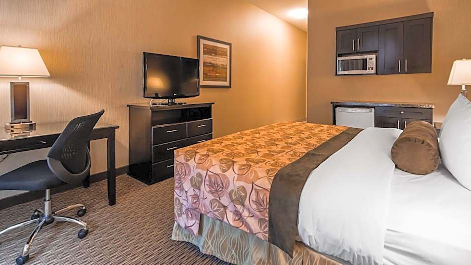 Best Western Estevan Inn & Suites