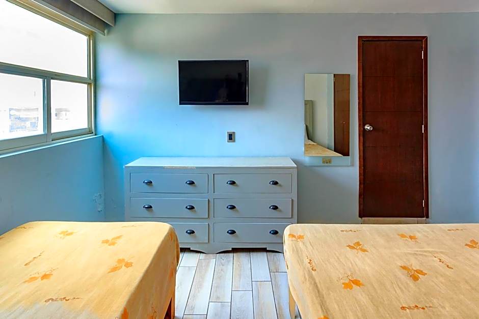 OYO Hotel Colon Express