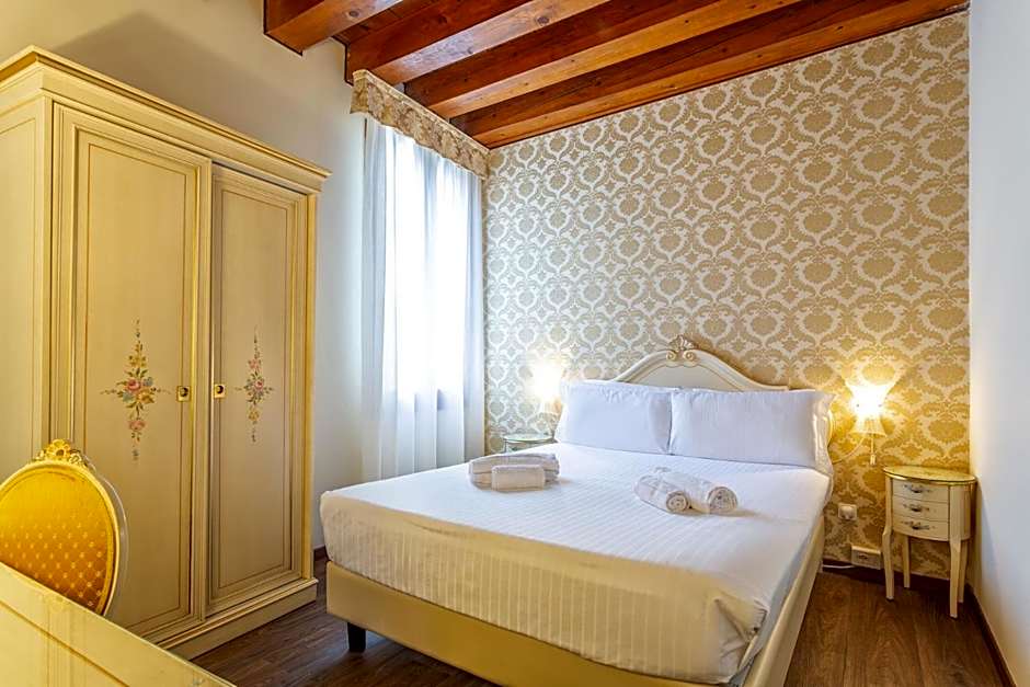Hotel Orion