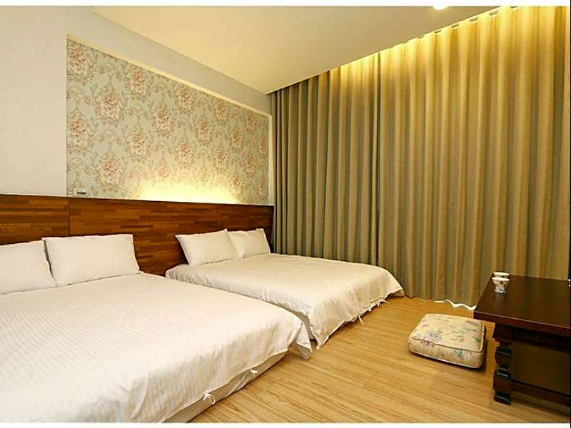 Meet Love at Pacific Ocean Turtle Island Bed and Breakfast