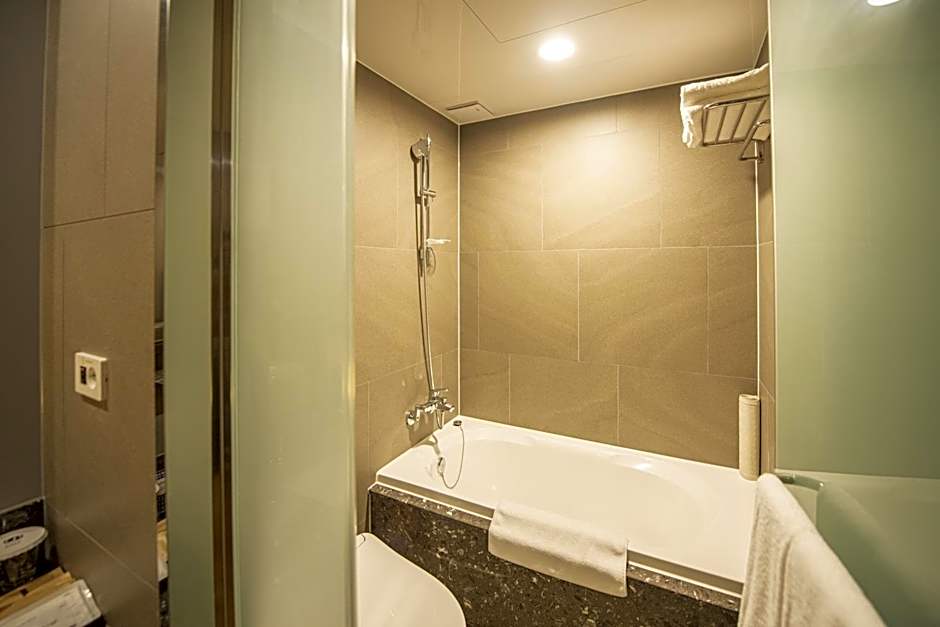 J One Hotel Cheongju