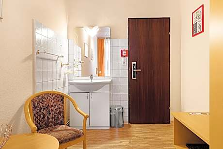 Double or Twin Room with Shared Bathroom