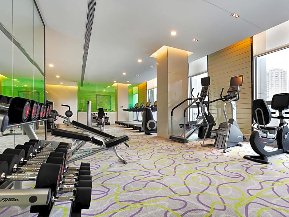 Sofitel Guangzhou Sunrich Hotel