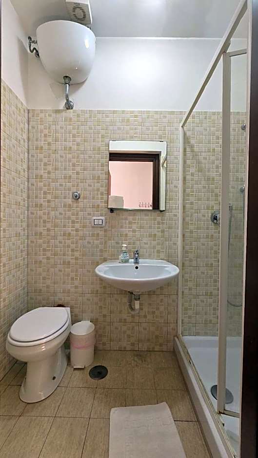 Meltin' Rome Guest House