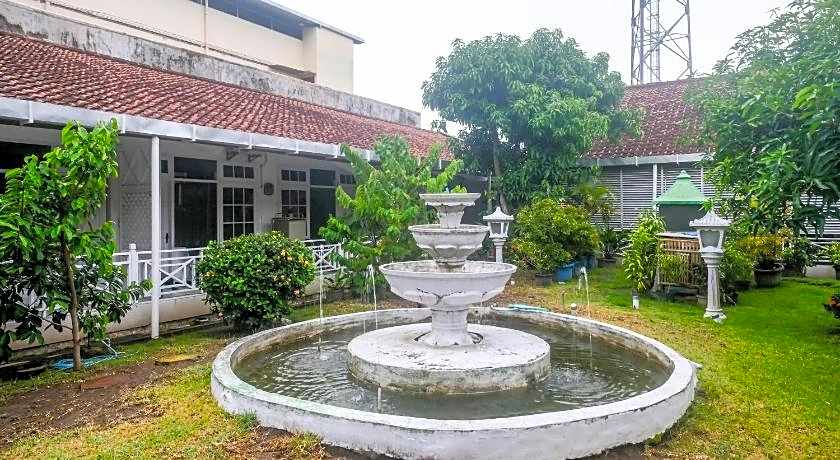 OYO 92454 Griya Raharja Guest House Syariah