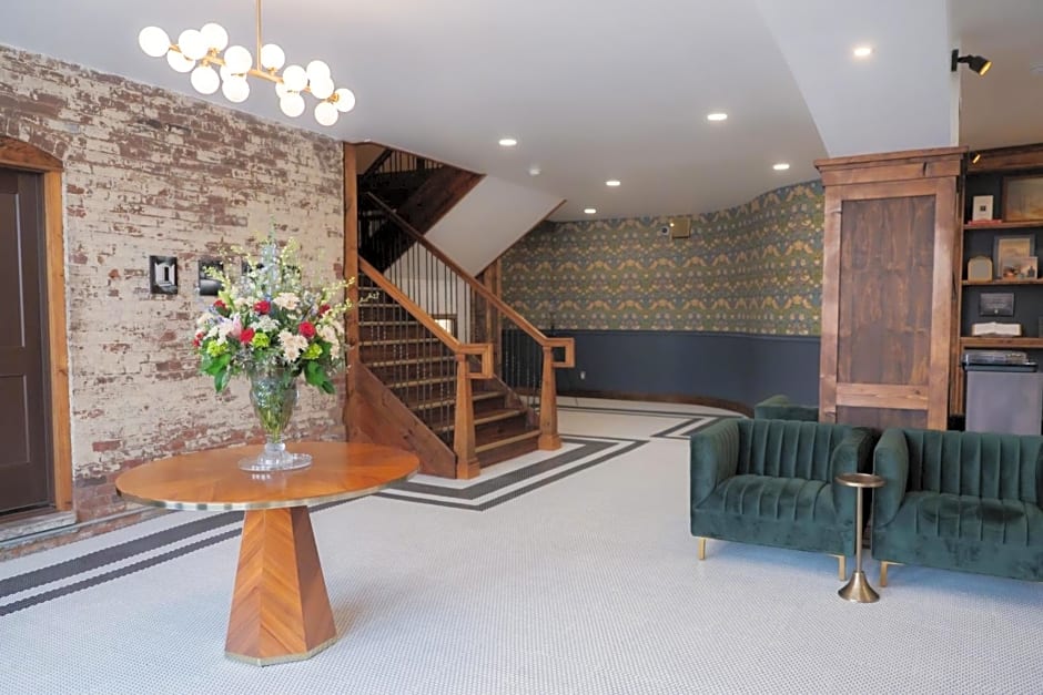 The Chandler Hotel