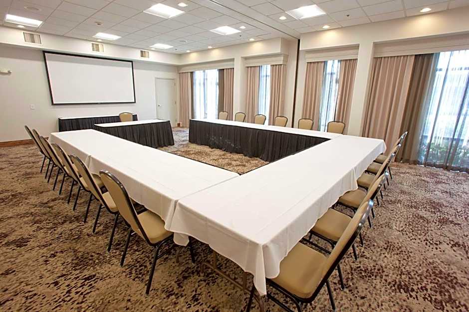 Hampton Inn By Hilton & Suites Nampa At The Idaho Center
