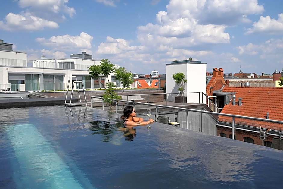 Wilmina Hotel