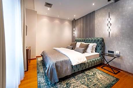 NATALI Luxury suites PARKING