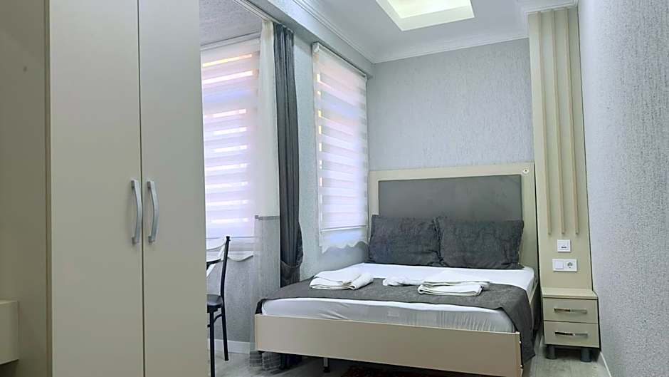 La Mer Old City Hotel